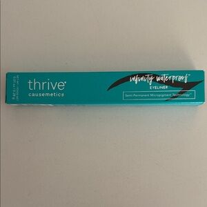 Thrive Causemetics Infinity Eyeliner - Matte Black